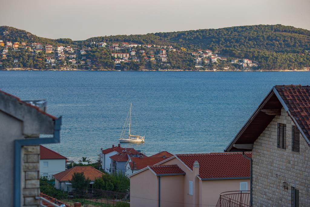 Apartment Drazena Trogir Exterior photo