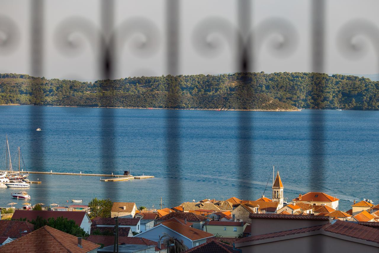 Apartment Drazena Trogir Exterior photo